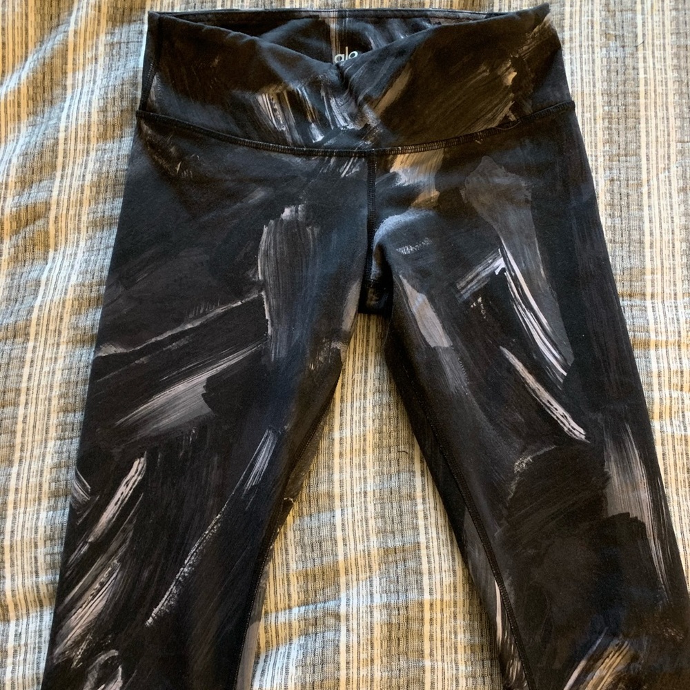 Alo Leggings